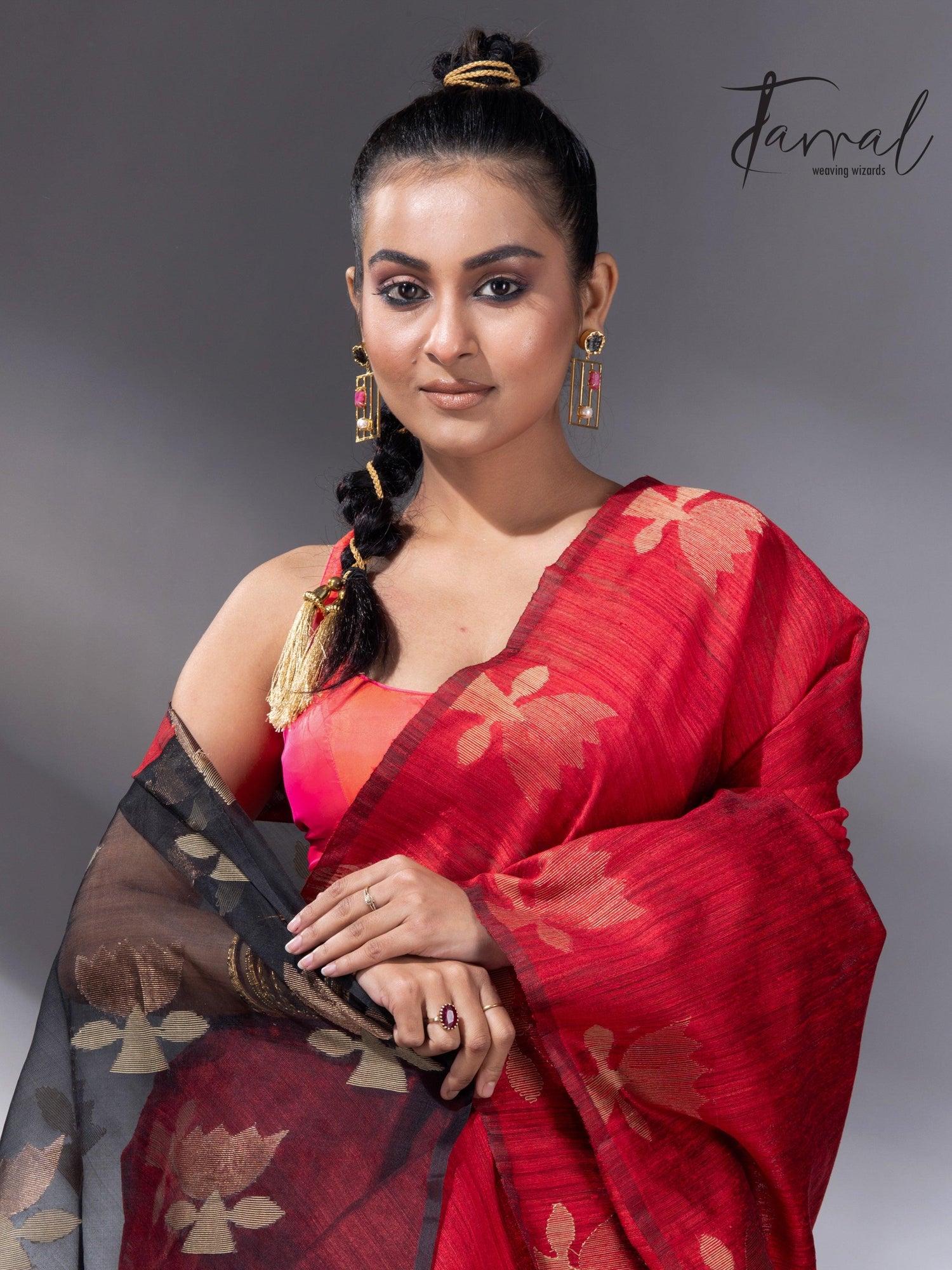 Red with black golden lotus matka silk handwoven jamdani saree - Tamal Boutique