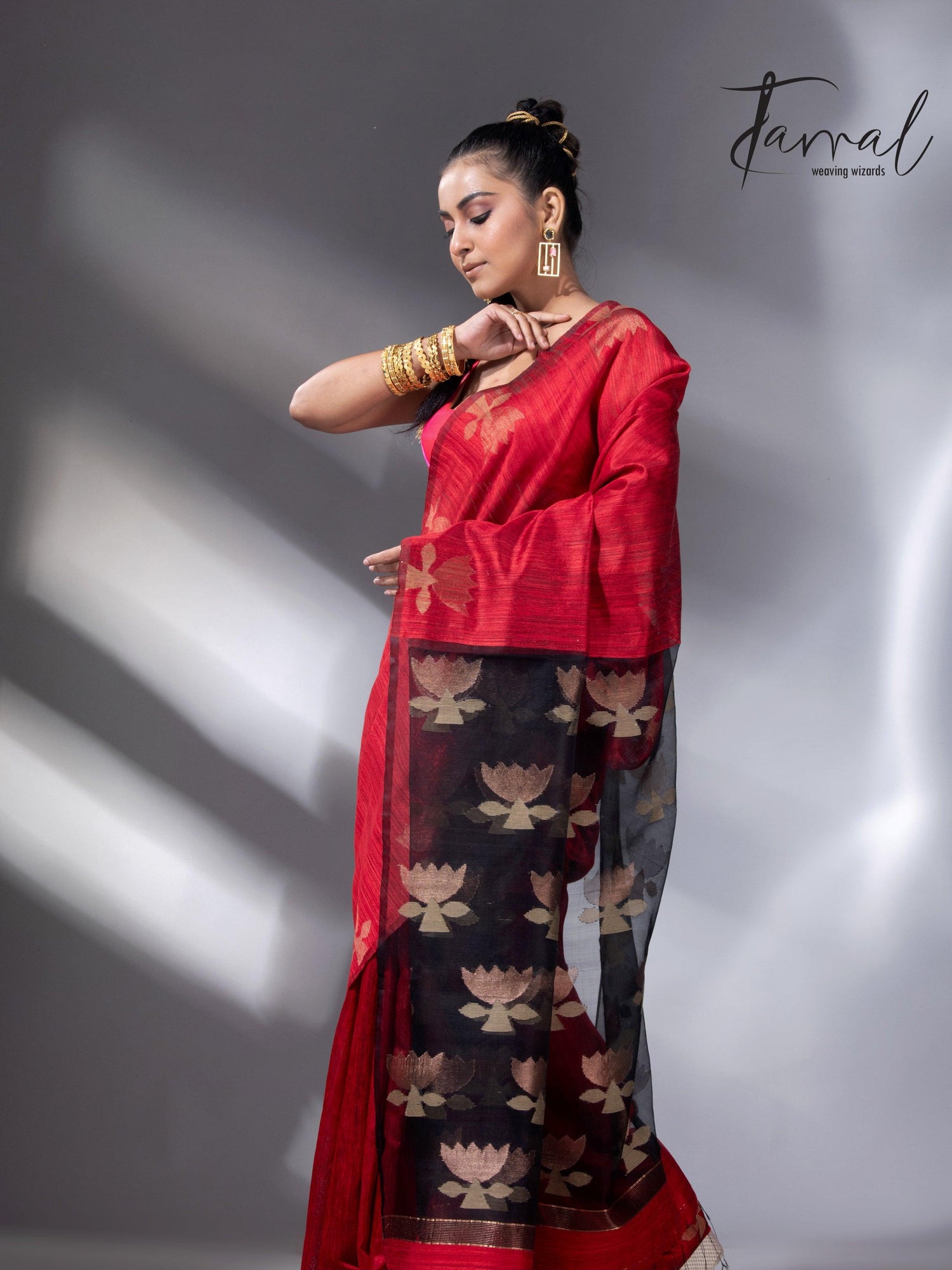 Red with black golden lotus matka silk handwoven jamdani saree - Tamal Boutique