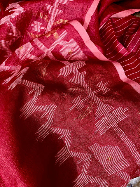 Red colour traditional Tussar silk handwoven jamdani saree