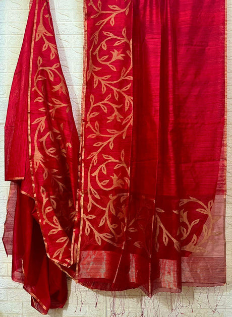 Red hot with golden zari border matka silk handwoven jamdani saree - Tamal Boutique