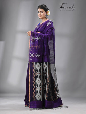 Purple colour traditional handwoven matka silk handwoven jamdani saree - Tamal Boutique