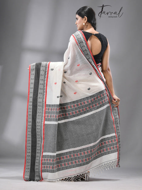 White with red & black fish motifs border handloom cotton bomkai saree - Tamal Boutique