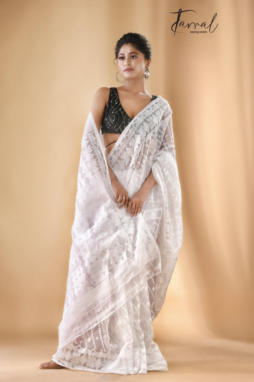 Sweta Subhra handloom soft dhaki jamdani saree - Tamal Boutique