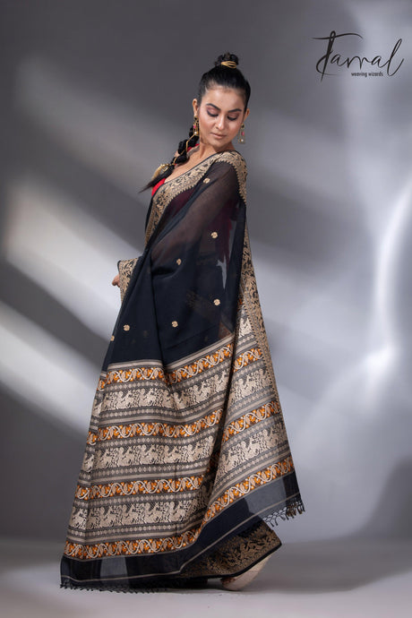 Black Colour baluchari Handwoven Jamdani saree - Tamal Boutique