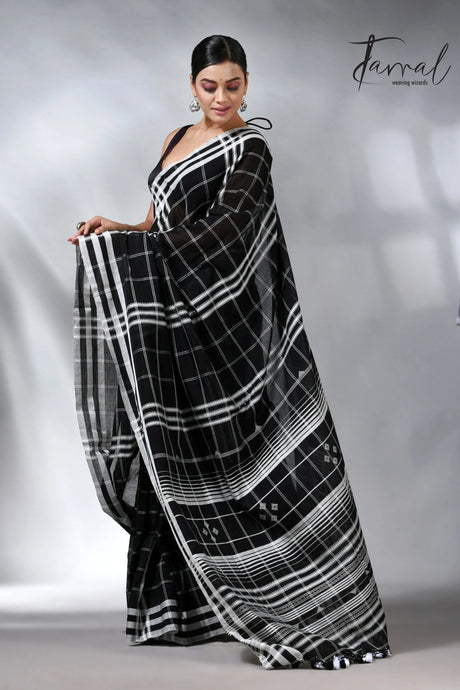 Black with white border checks bhujodi cotton handloom saree