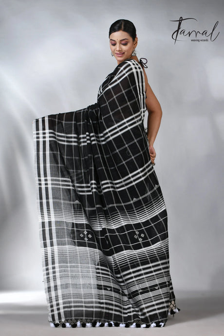 Black with white border checks bhujodi cotton handloom saree