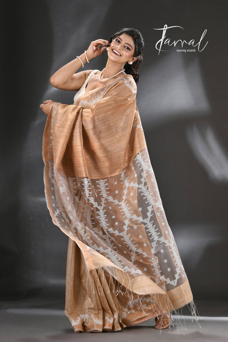 Golden beige with white combination matka silk traditional handwoven saree - Tamal Boutique
