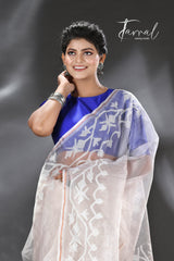 Offwhite self traditional handwoven muslin silk dhakai jamdani saree - Tamal Boutique