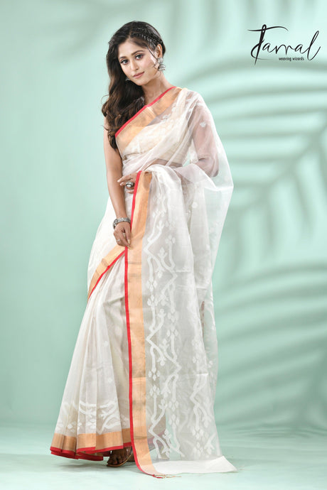 Offwhite with zari border contemporary handwoven muslin silk dhakai jamdani saree - Tamal Boutique