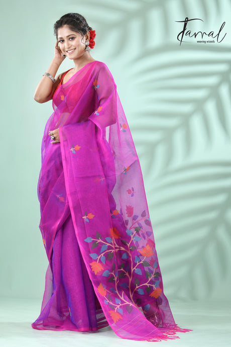 Magenta floral handwoven muslin silk jamdani saree - Tamal Boutique