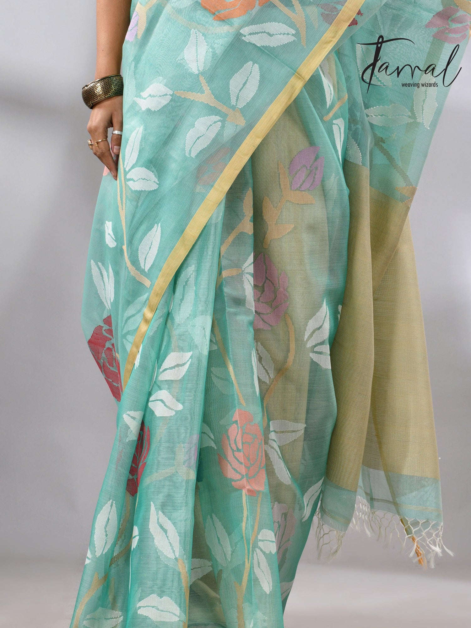 Sea green handwoven needle work jamdani saree_Close_up2