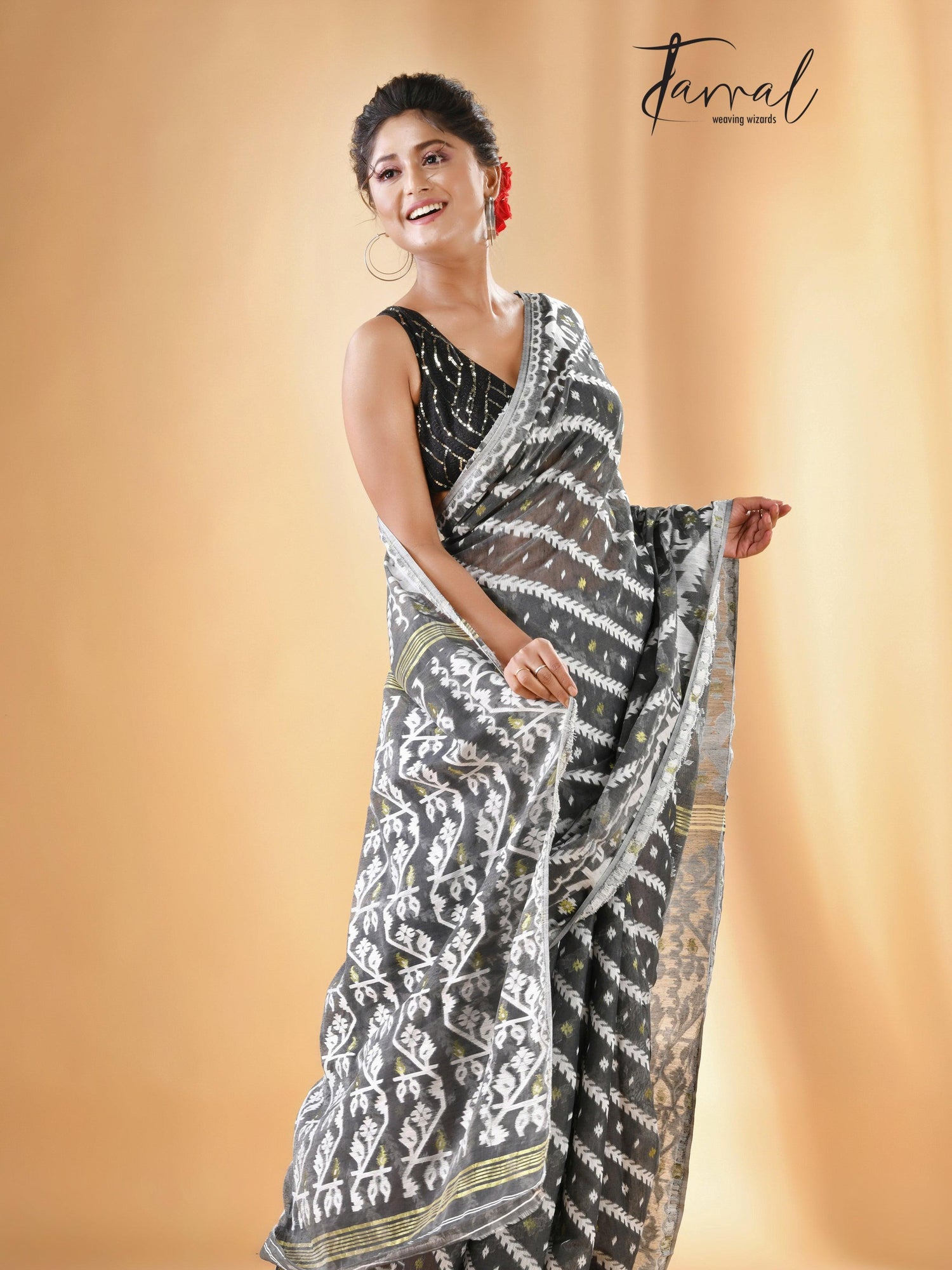 jamdani saree, jamdani, handloom, handwoven, saree, silk, dhakai, weaving, kolkatasaree, tamalboutique
