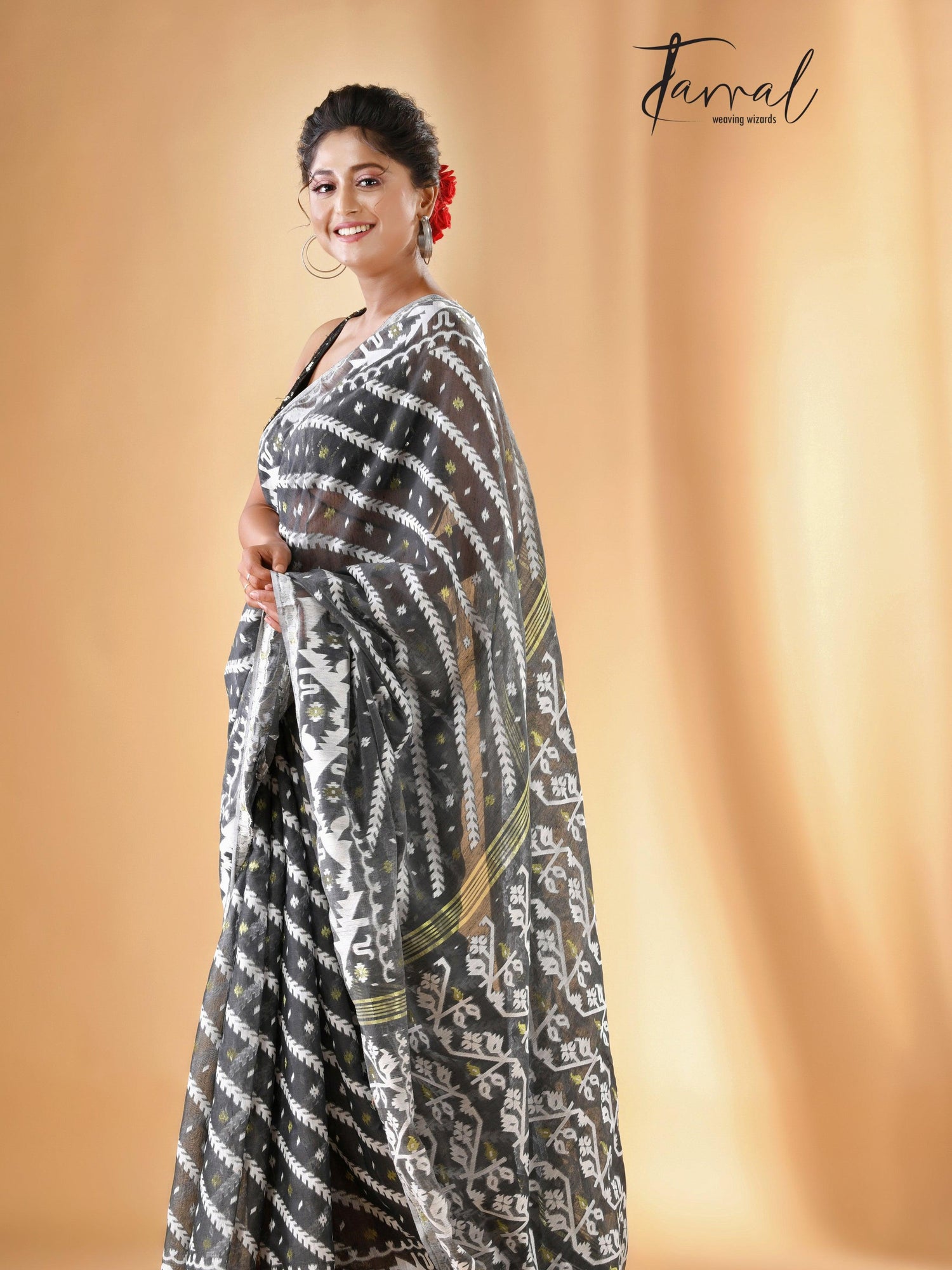 jamdani saree, jamdani, handloom, handwoven, saree, silk, dhakai, weaving, kolkatasaree, tamalboutique
