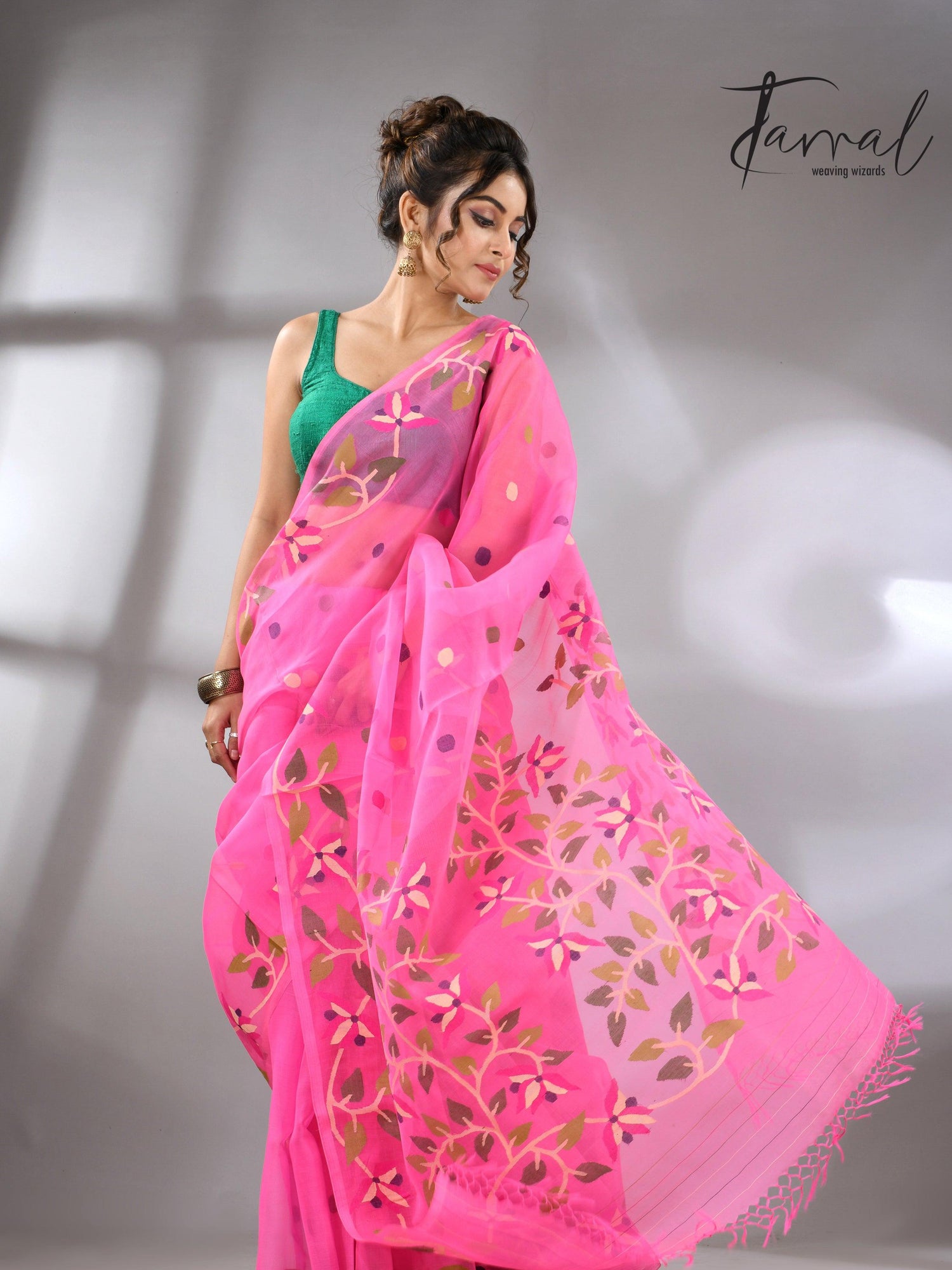 Sweet Pink Muslin Silk Jamdani Handwoven with floral border full2