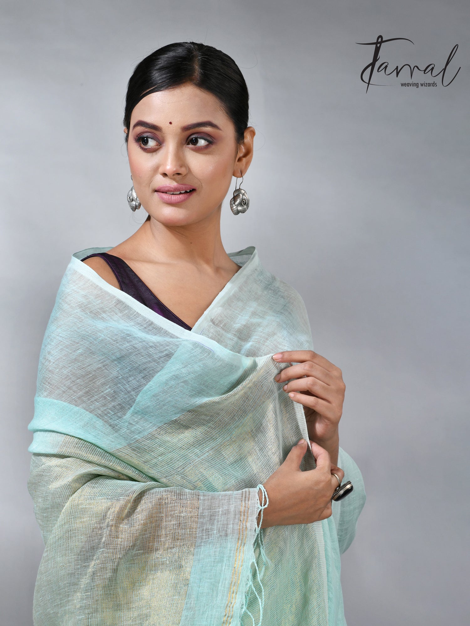 jamdani saree, jamdani, handloom, handwoven, saree, silk, dhakai, weaving, kolkatasaree, tamalboutique