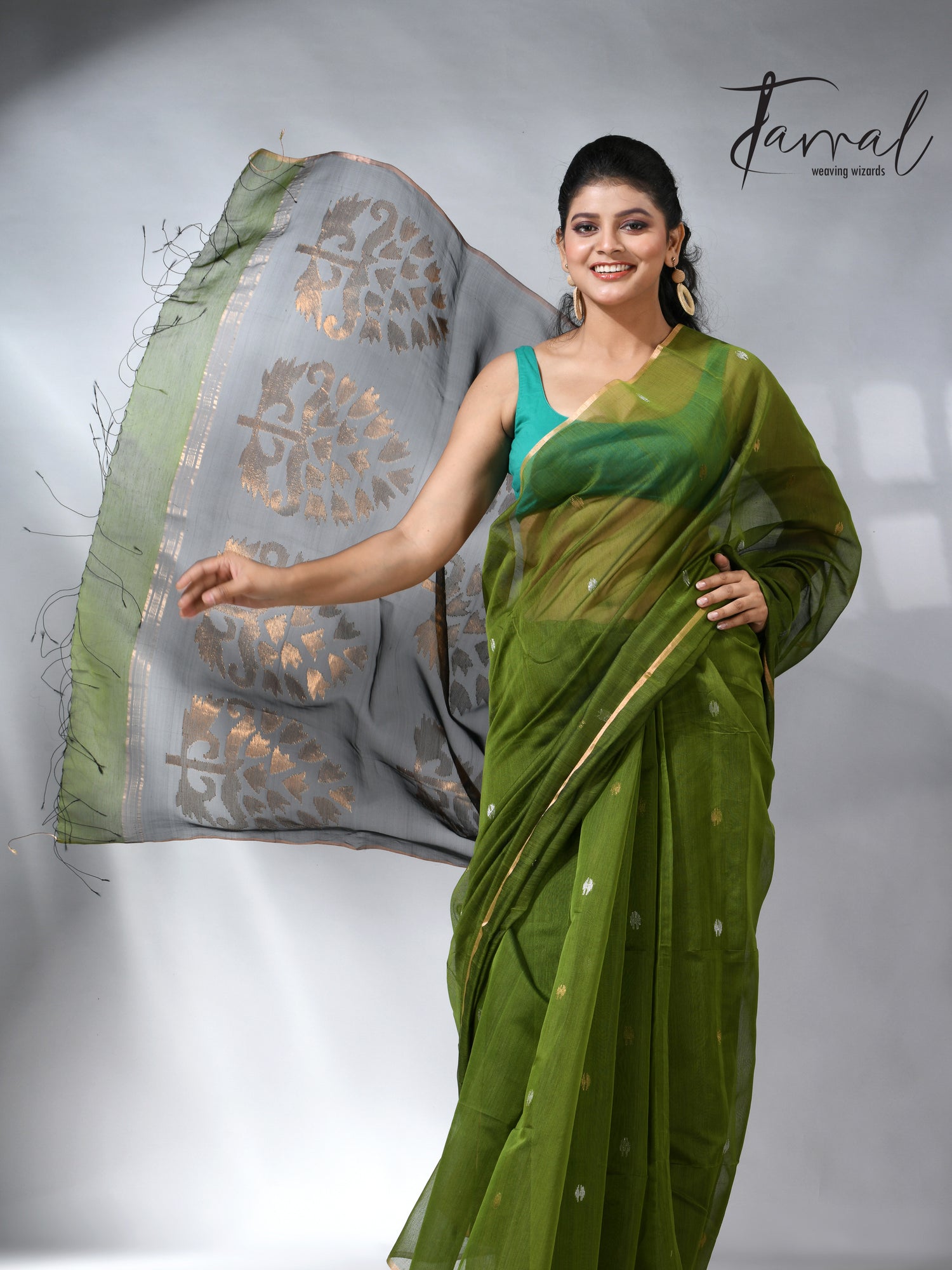 The Green silk cotton in Handwoven jamdani saree collection