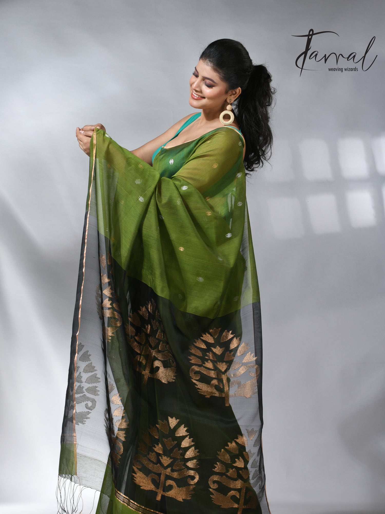 The Green silk cotton in Handwoven jamdani saree collection
