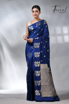 These Blue colour in the benarasi silk handloom jamdani saree