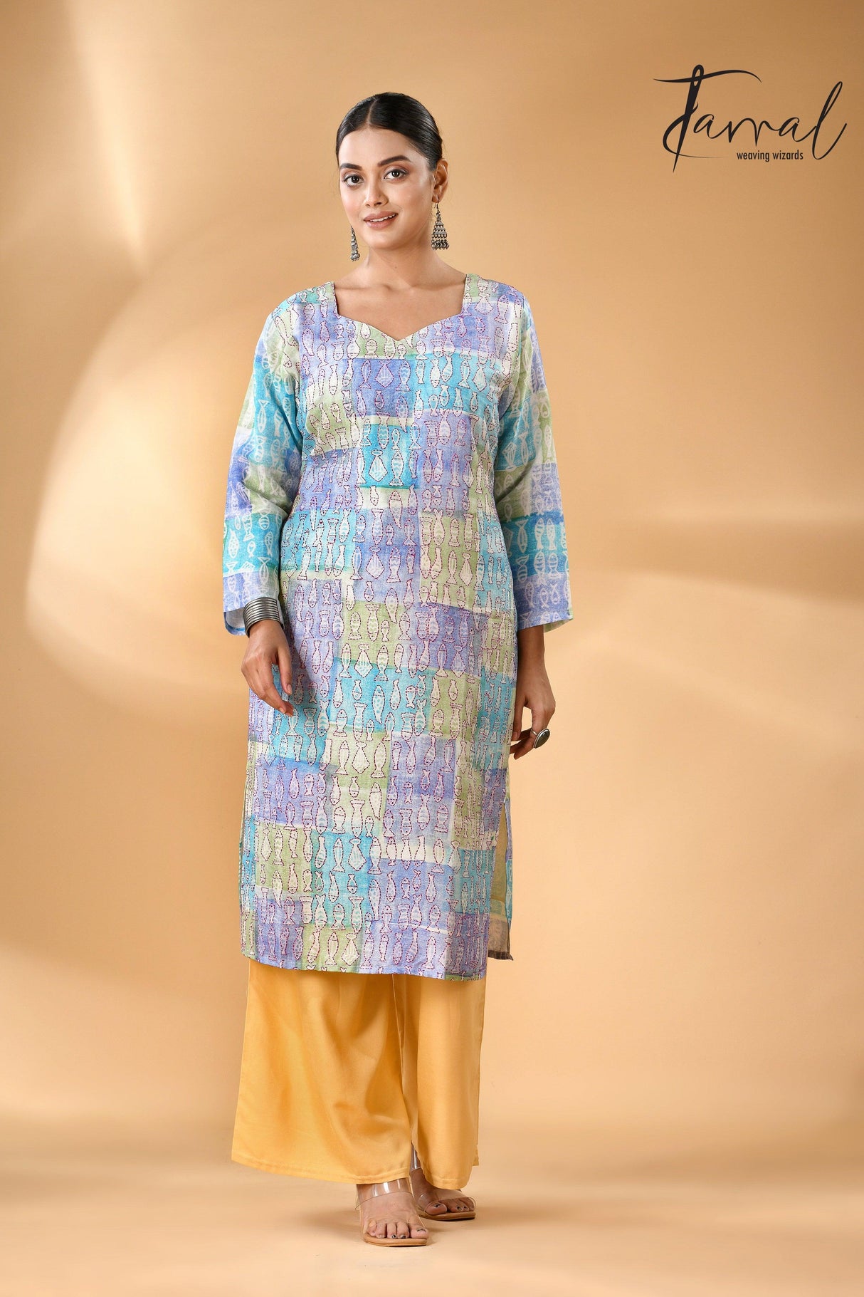 Tricolour Beautifully Handwoven Batik with Kantha pure silk kurti full6