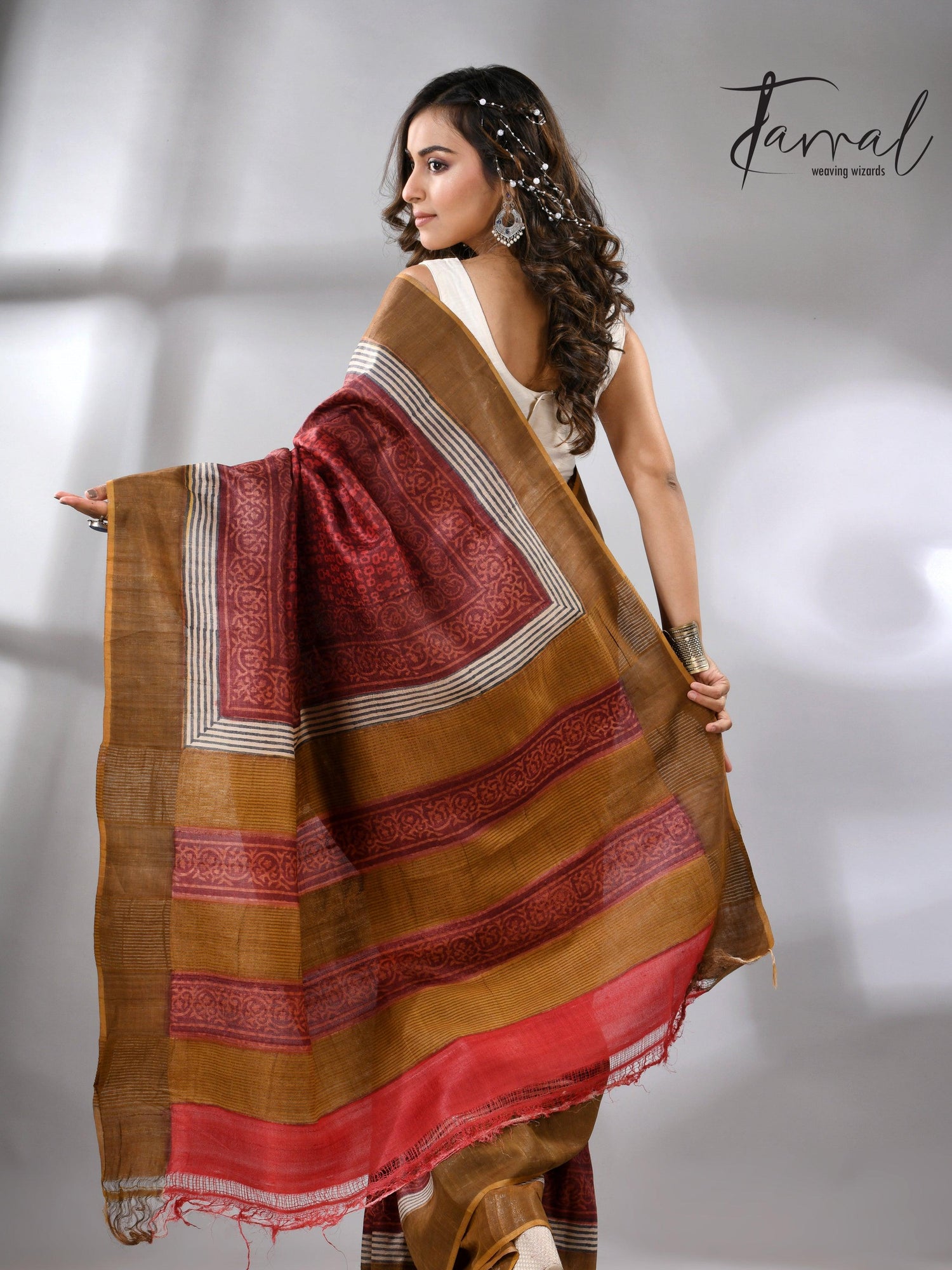 Tussar Silk Saree with Golden Zari Border & Prints back