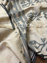 Tusser silk traditional handwoven jamdani saree with black silky border - Tamal Boutique