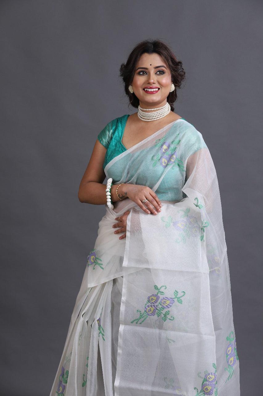 White Nilkontho floral motifs muslin silk handwoven jamdani saree - Tamal Boutique