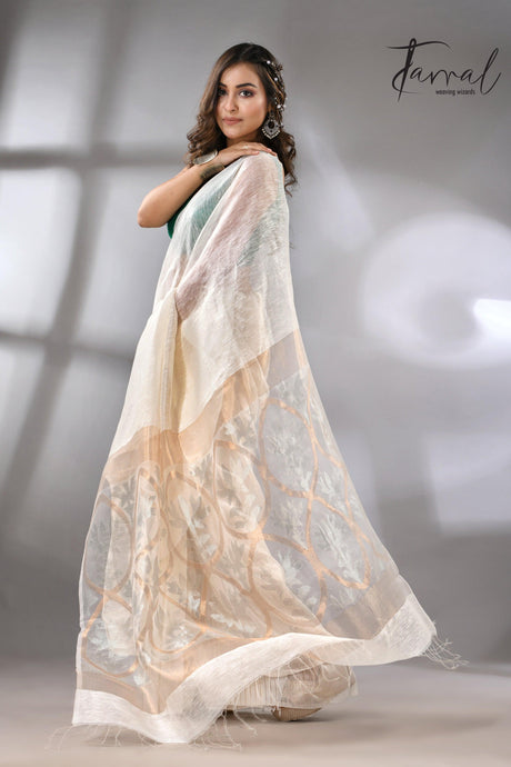 White Silk Linen Handwoven Jamdani Saree with Lotus Pallu left2