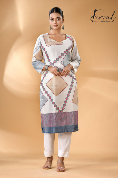 White diamond Batik motifs and Kantha stitch work pure silk kurti full6