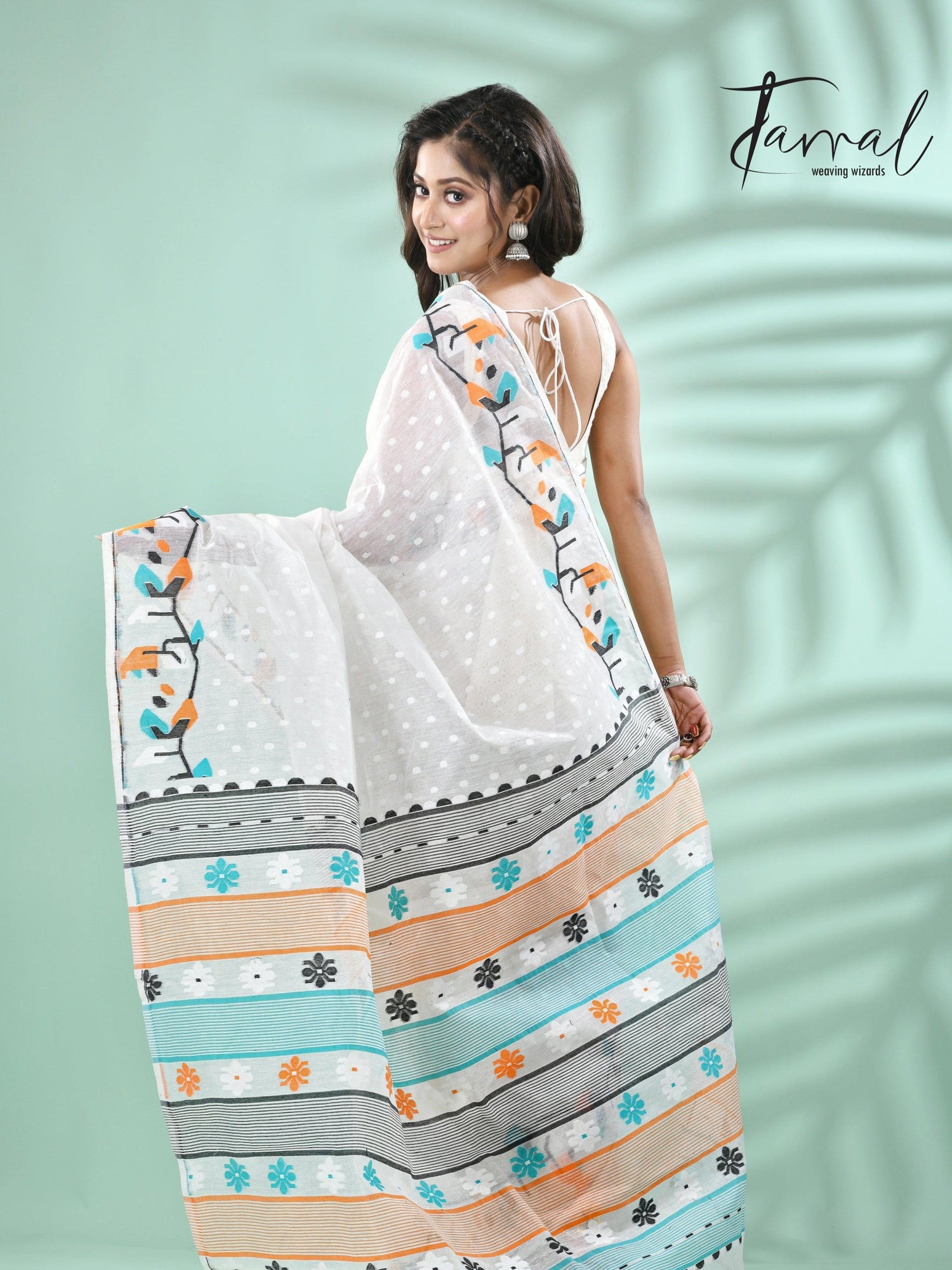 jamdani saree, jamdani, handloom, handwoven, saree, silk, dhakai, weaving, kolkatasaree, tamalboutique