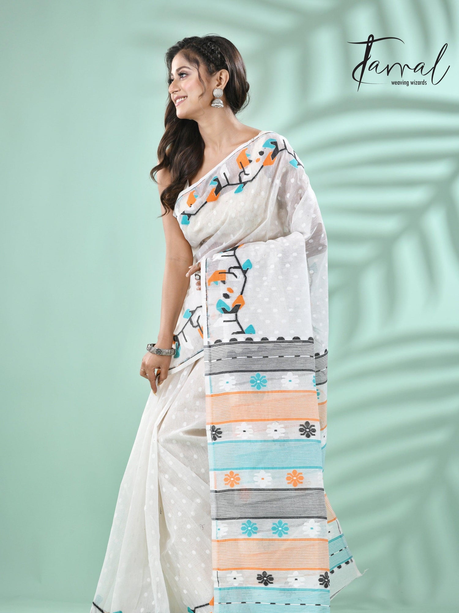 jamdani saree, jamdani, handloom, handwoven, saree, silk, dhakai, weaving, kolkatasaree, tamalboutique