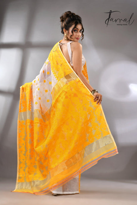 White with yellow soft dhakai jamdani saree Tamal Boutique - back