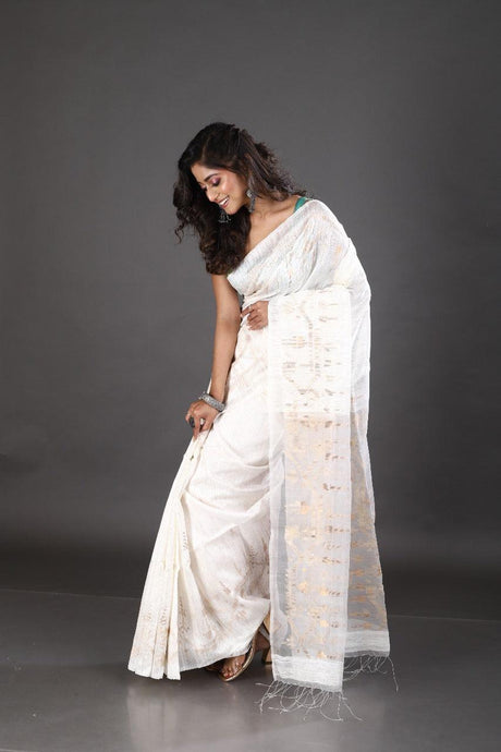 White with zari & ghicha work traditional handwoven matka silk jamdani saree - Tamal Boutique