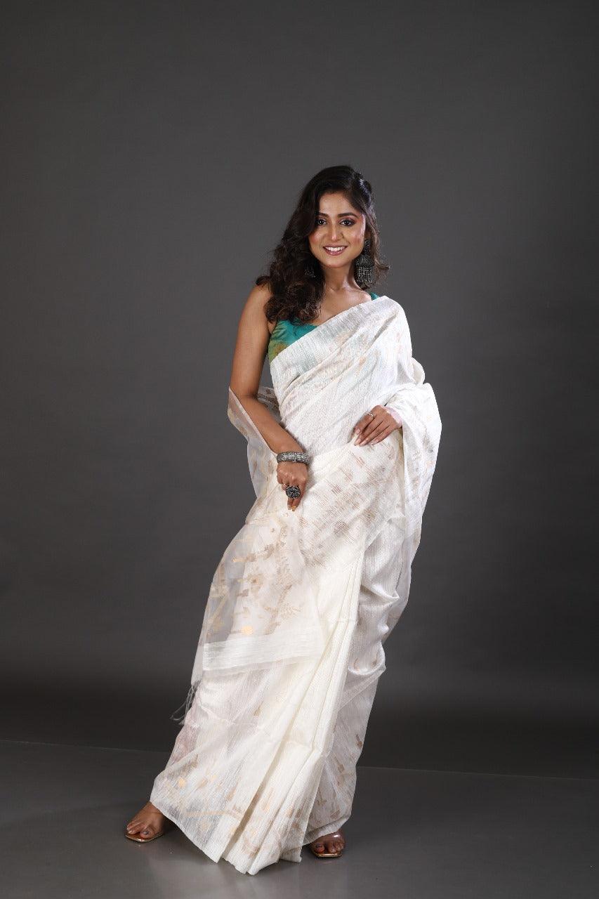 White with zari & ghicha work traditional handwoven matka silk jamdani saree - Tamal Boutique