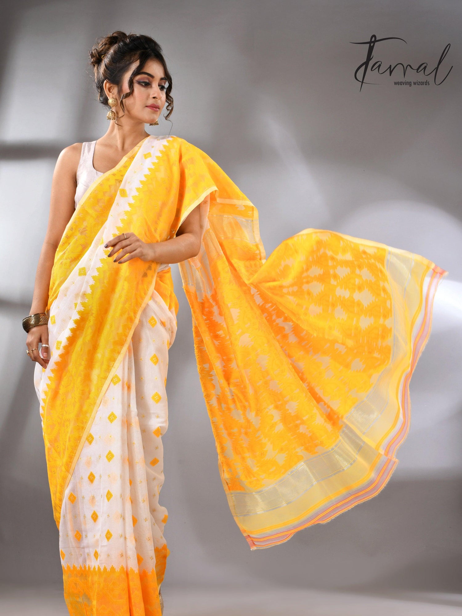 White & yellow soft handloom dhakai jamdani daree 