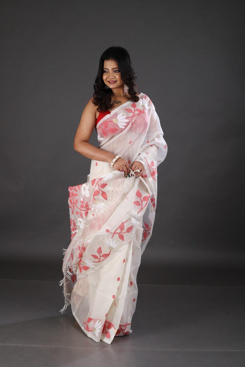 White with red & golden floral motifs handwoven muslin silk jamdani saree - Tamal Boutique