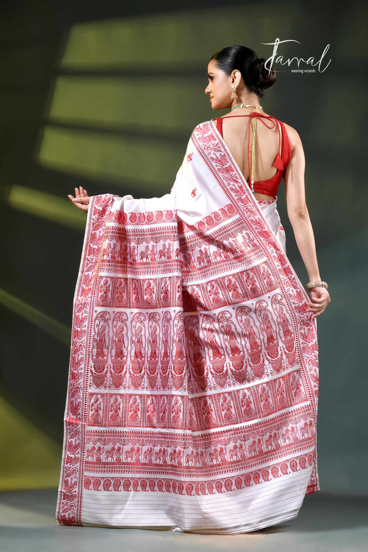 White with red bishunupuri baluchari silk saree