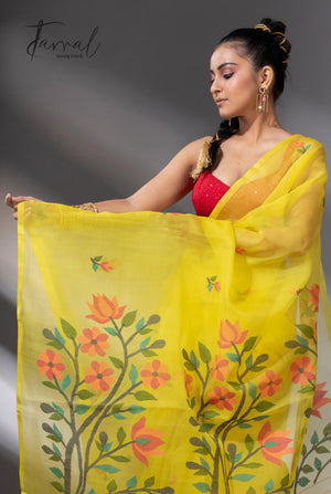 Yellow with floral pallu muslin silk handwoven jamdani saree cls