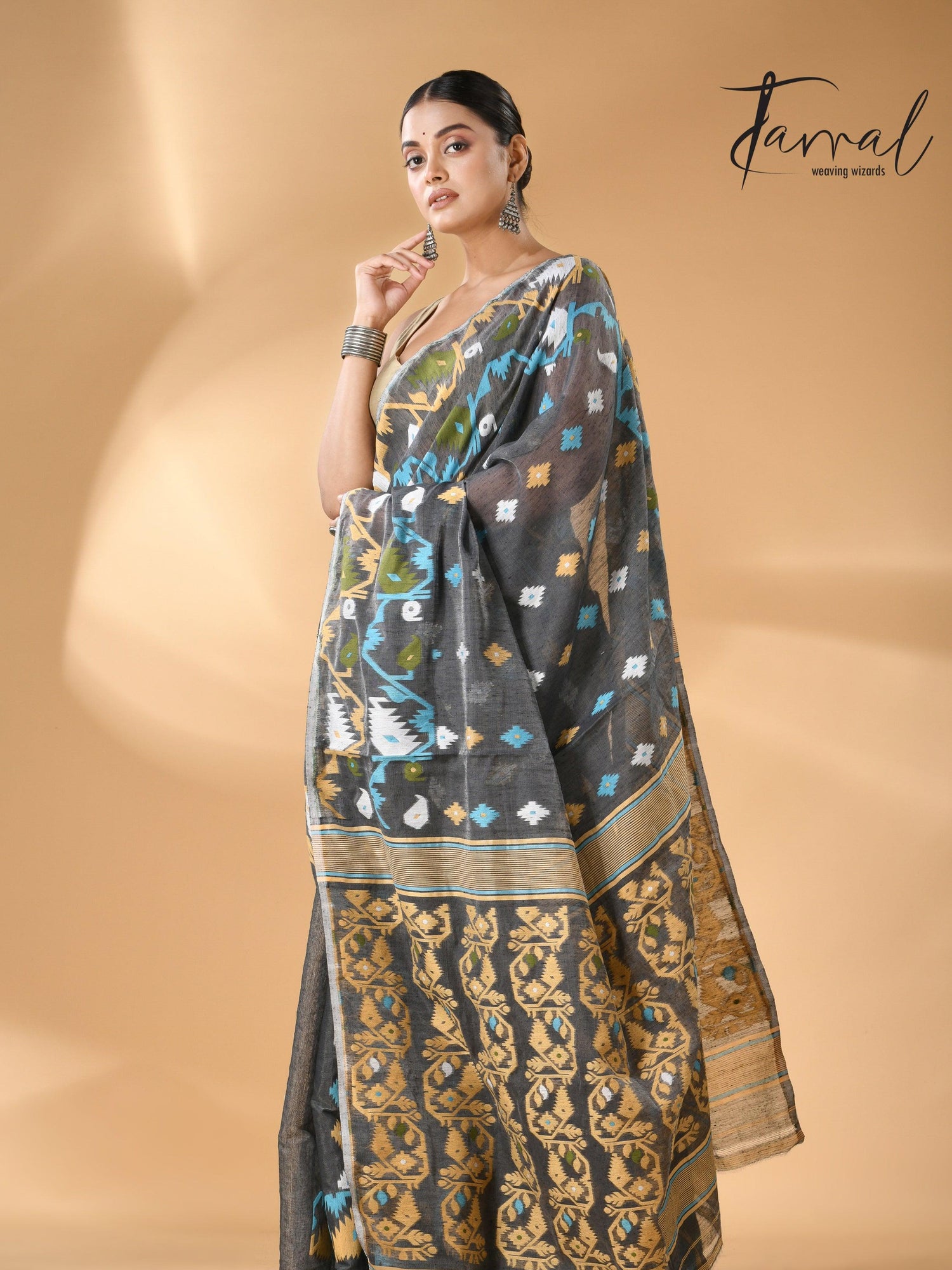 jamdani saree, jamdani, handloom, handwoven, saree, silk, dhakai, weaving, kolkatasaree, tamalboutique