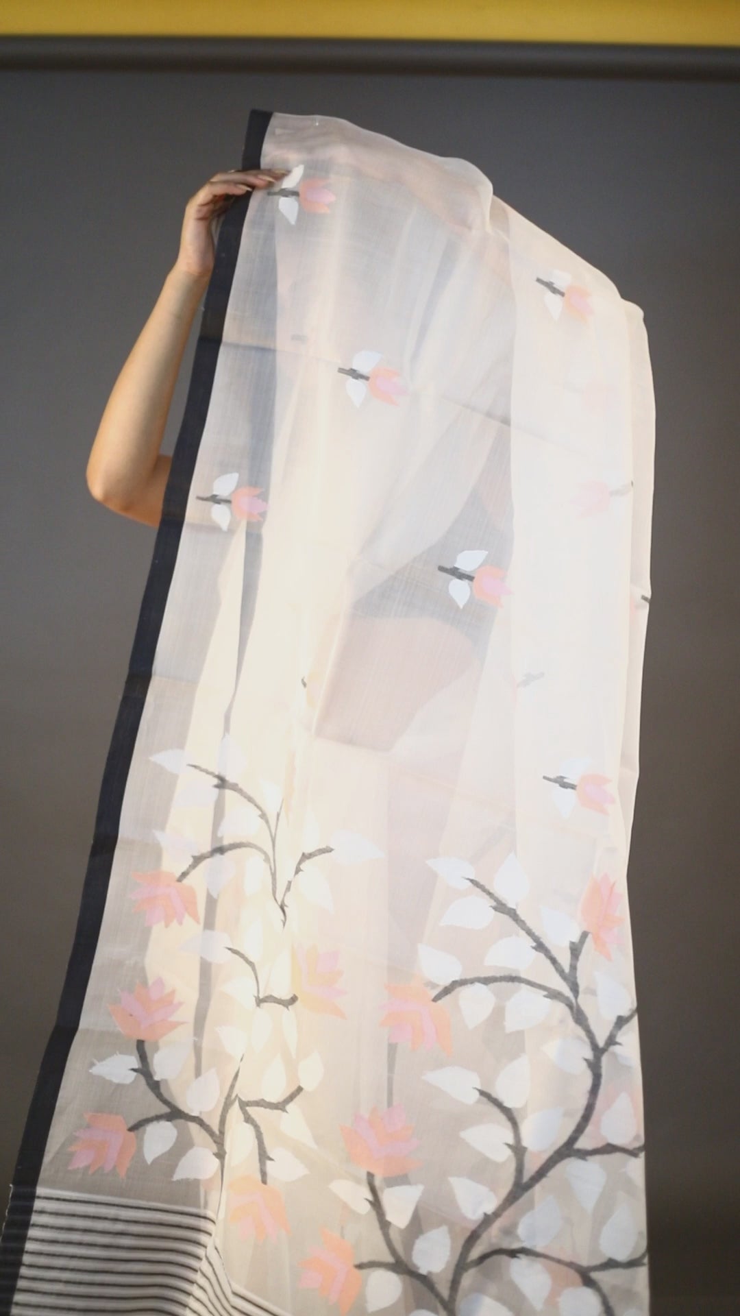 Offwhite & black floral muslin silk handwoven jamdani saree video