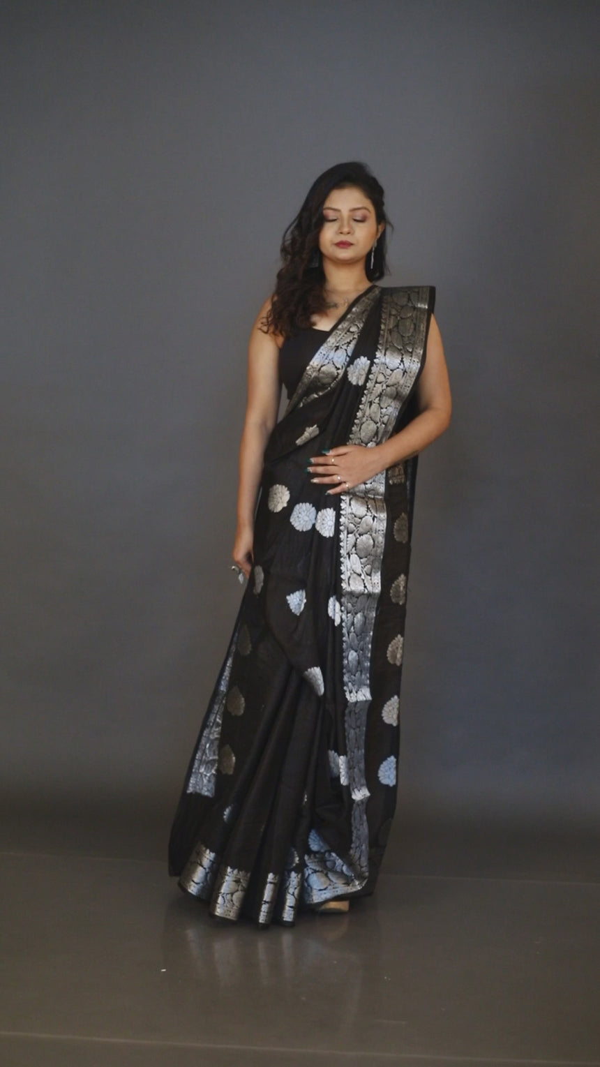 Black colour in kora organza handwoven in the benarasi saree video
