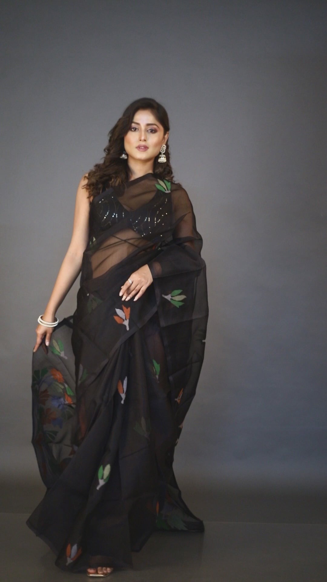 Black colour with floral muslin silk handwoven jamdani saree video