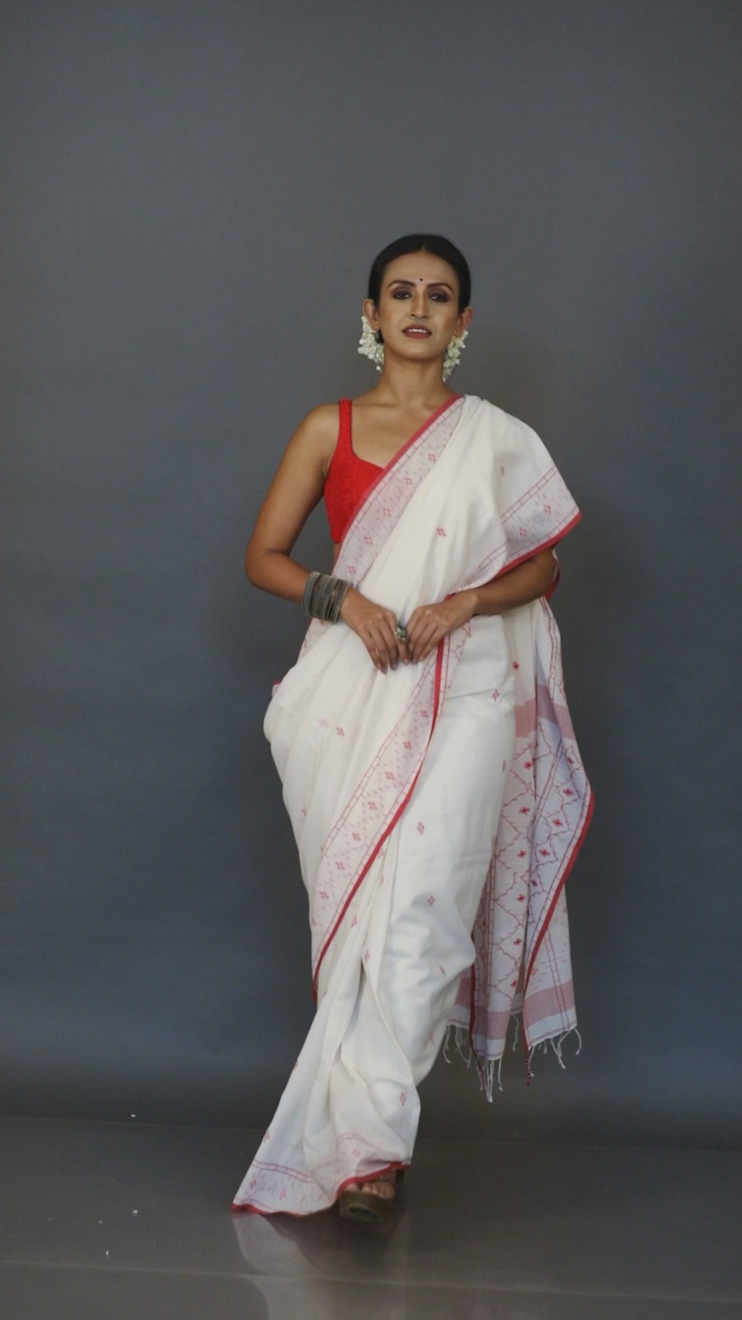 White With Red Border and Net Pallu Handwoven Jamdani Saree