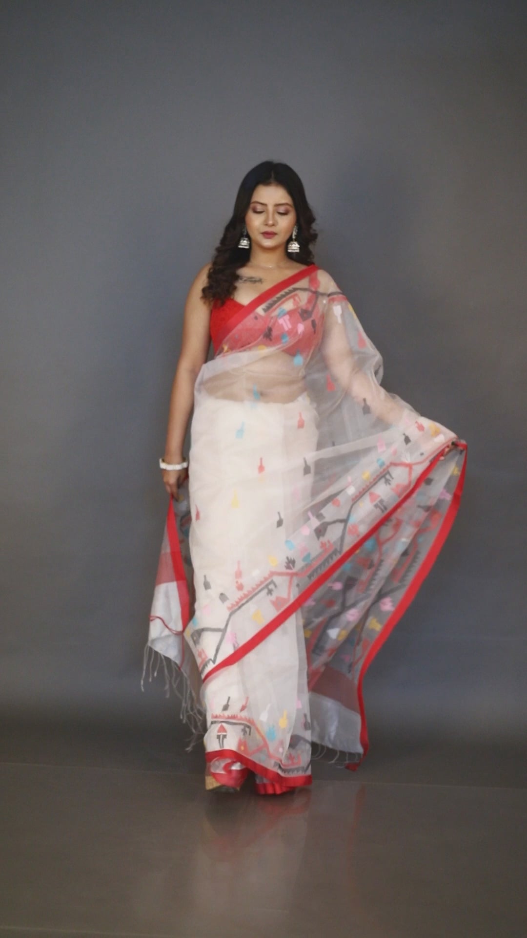 White and multicolour traditional handwoven muslin silk jamdani saree video
