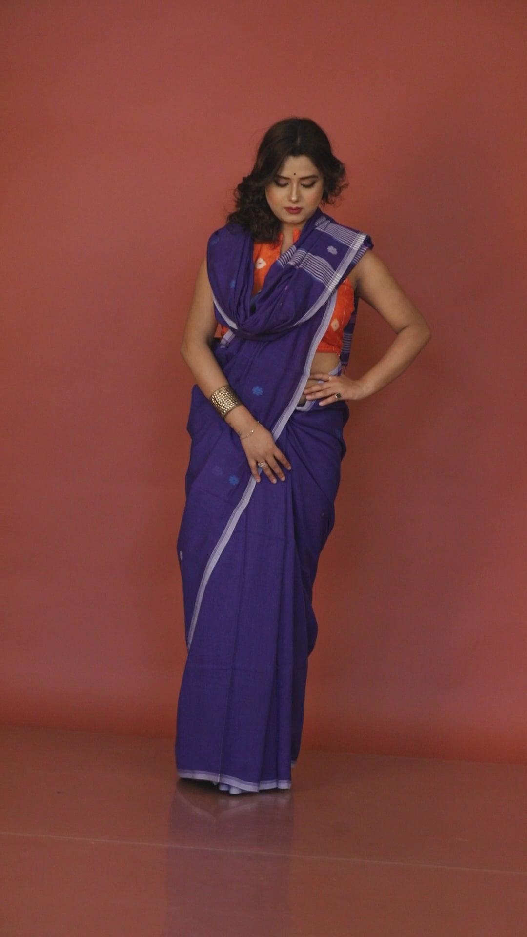 lavender with white border cotton handwoven saree 