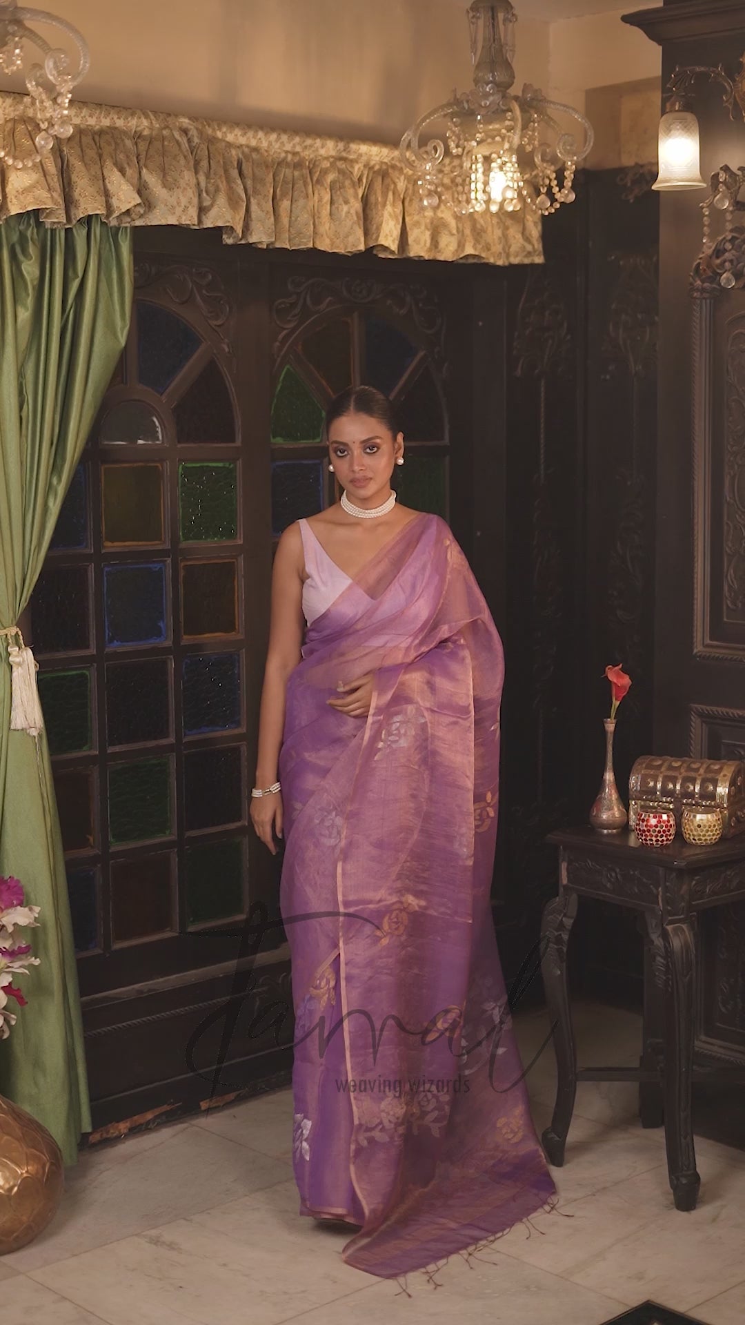 Lavender Gold With Golden Rose Tissu Muslin Handwoven Jamdani Saree
